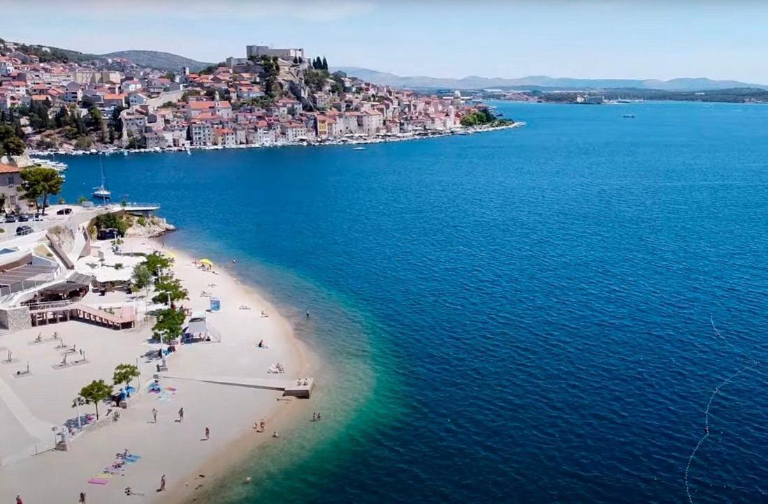 Apartment Secret Life Sibenik Bagian luar foto